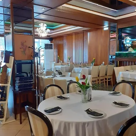 Hotel Zografos 2*