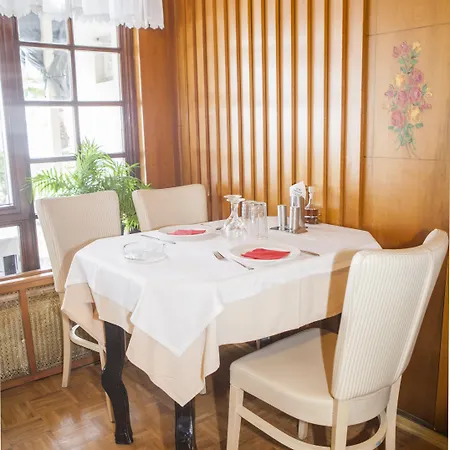 Hotel Zografos Paralía