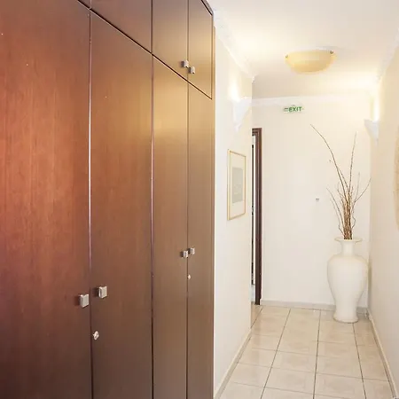 Zografos Hotel