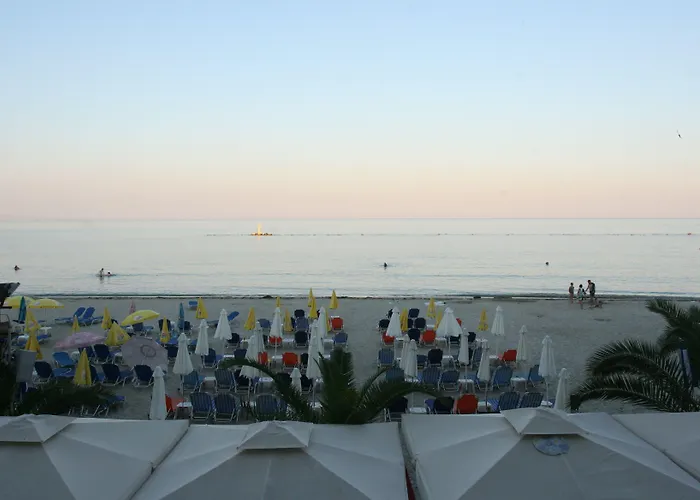 فندق Zografos