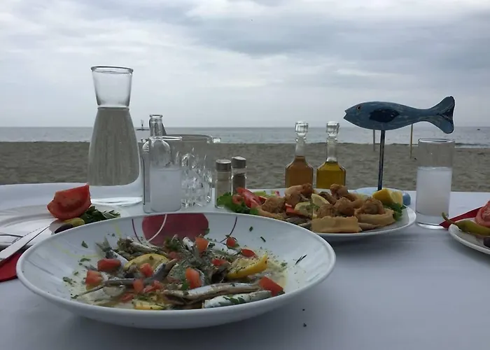 فندق Zografos Paralía