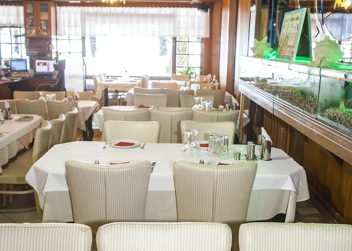 Zografos 2* Paralía